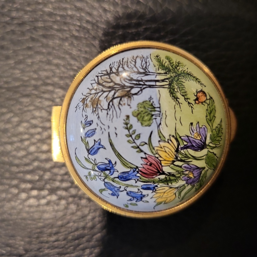 Staffordshire Enamel Hand Painted in the Old Bilston Battery Tradition P… - Picture 10 of 10